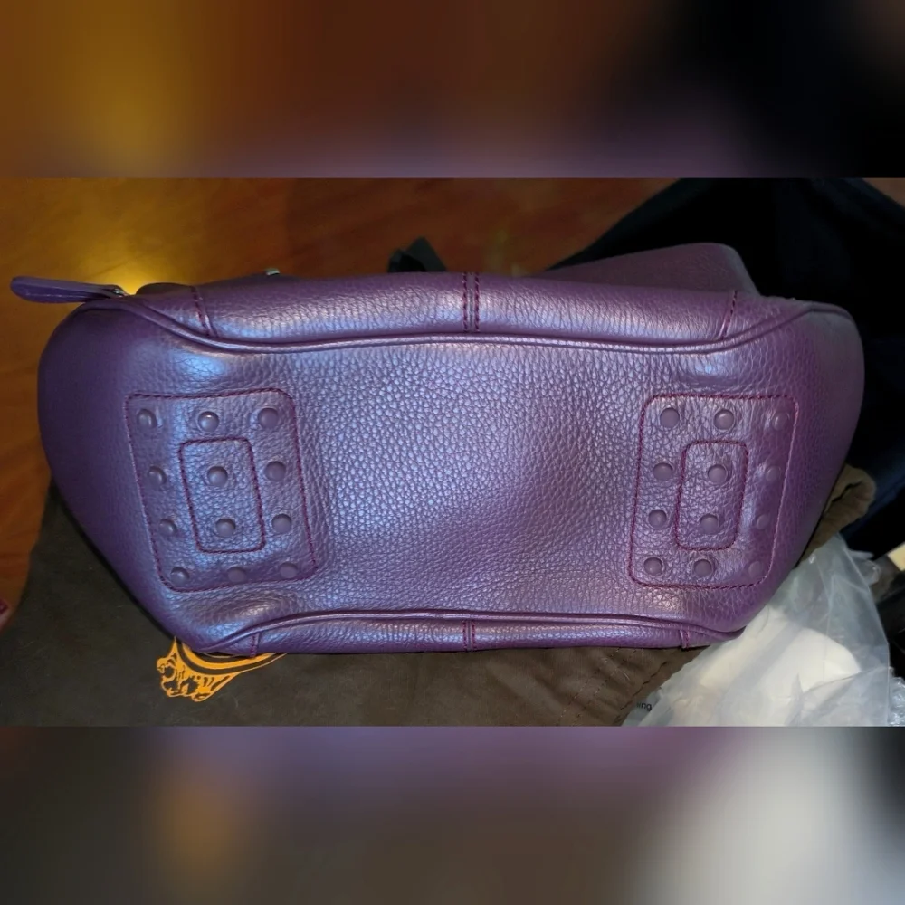 Tod's Charlotte Media Hobo Cargo Pockets Purple Leather Bag